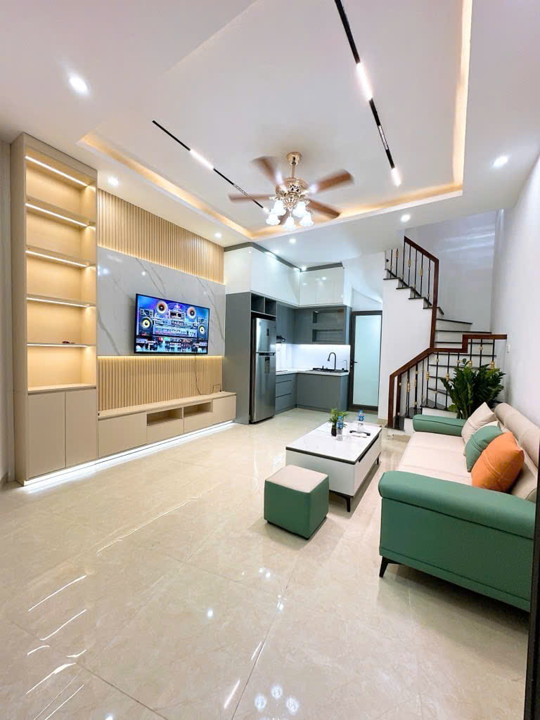 NHÀ PHỐ VỌNG – 4 TẦNG – 8M RA PHỐ – NỘI THẤT XỊN – VỊ TRÍ VÀNG GẦN CÁC TRƯỜNG ĐẠI HỌC LỚN - 4,85 TỶ